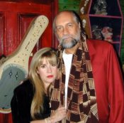 Stevie and Mick backstage in LA (click it)